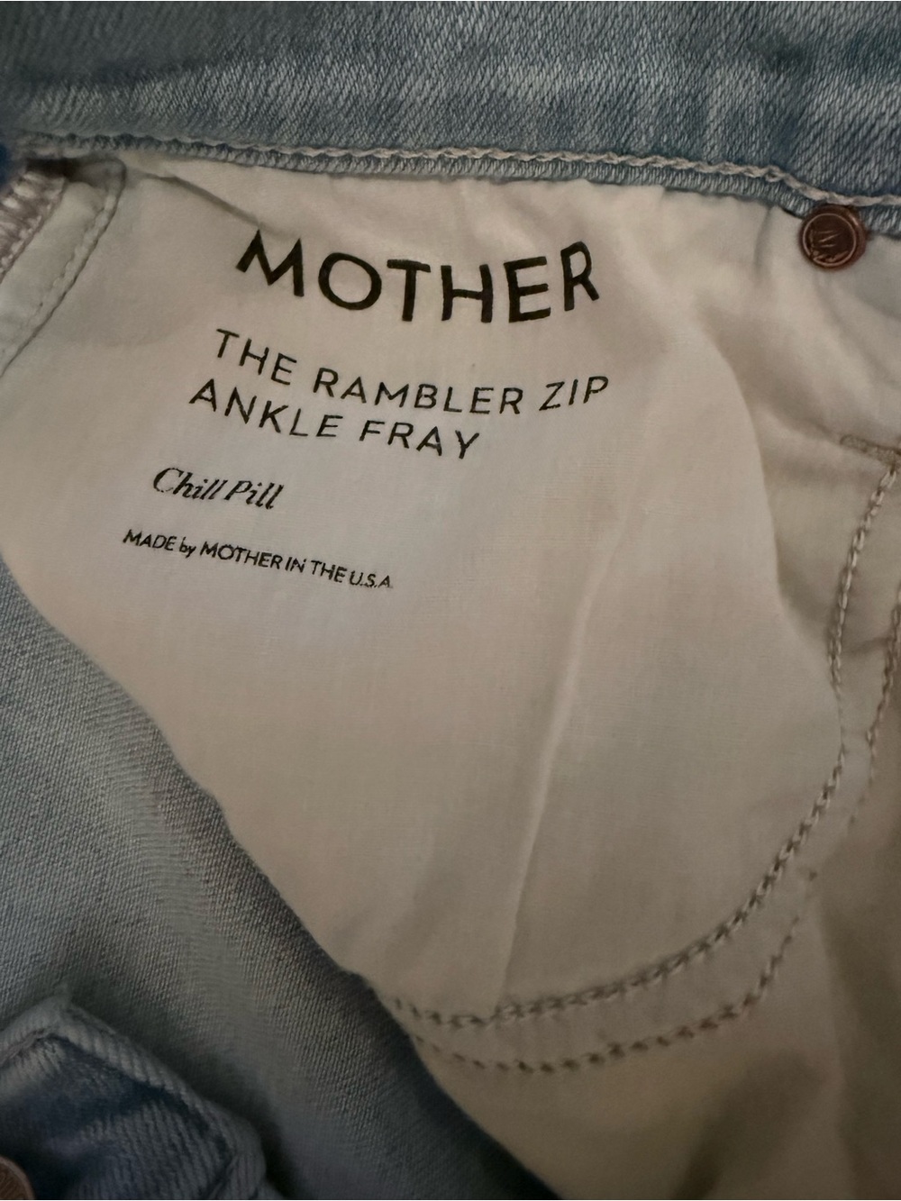 Mother Rambler Ankle Fray - Chill Pill - Picture 6 of 12